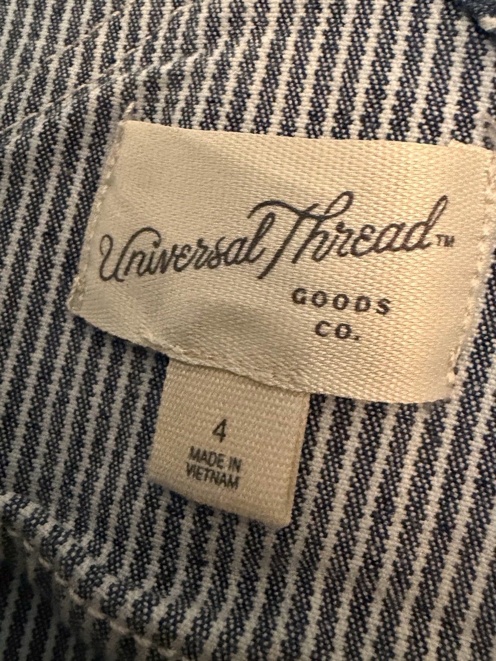 Universal Thread Blue & White Striped Denim Short Overalls - Picture 11 of 15